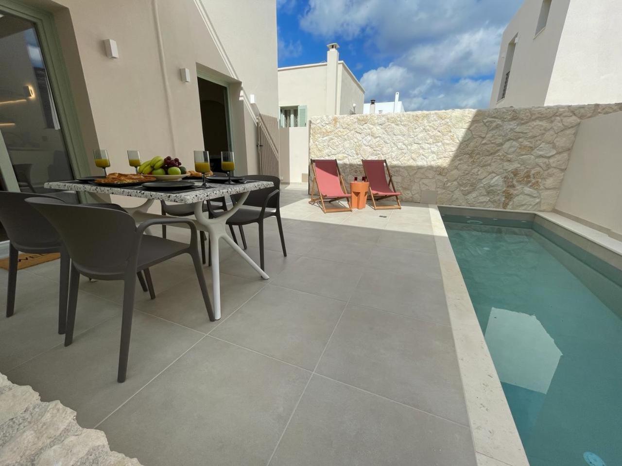 Sugarwhite Suites With Private Not Heated Pool Emporio  Exterior foto